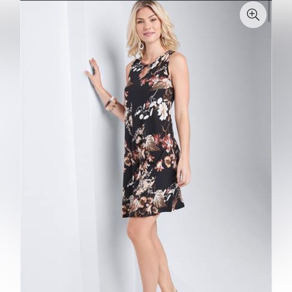 Brand: VENUS; Women’s Dress; Color: Multicolor Size: M (6) Like New